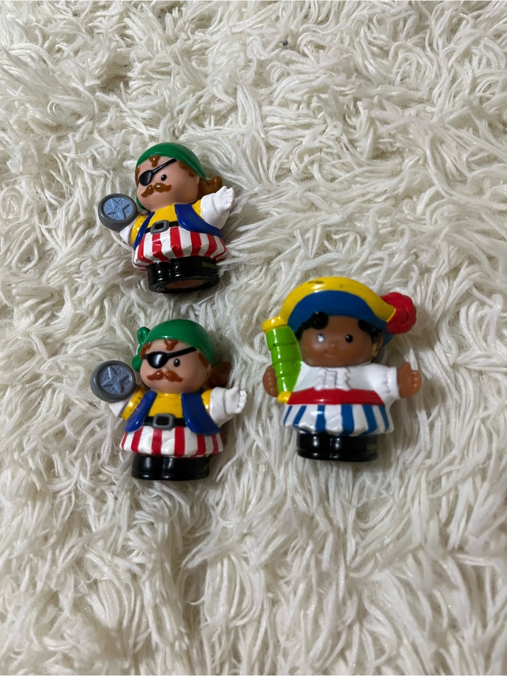 Little People Pirate Playset Figures - Kids Toy Set (Green, Yellow, Blue, Red)
